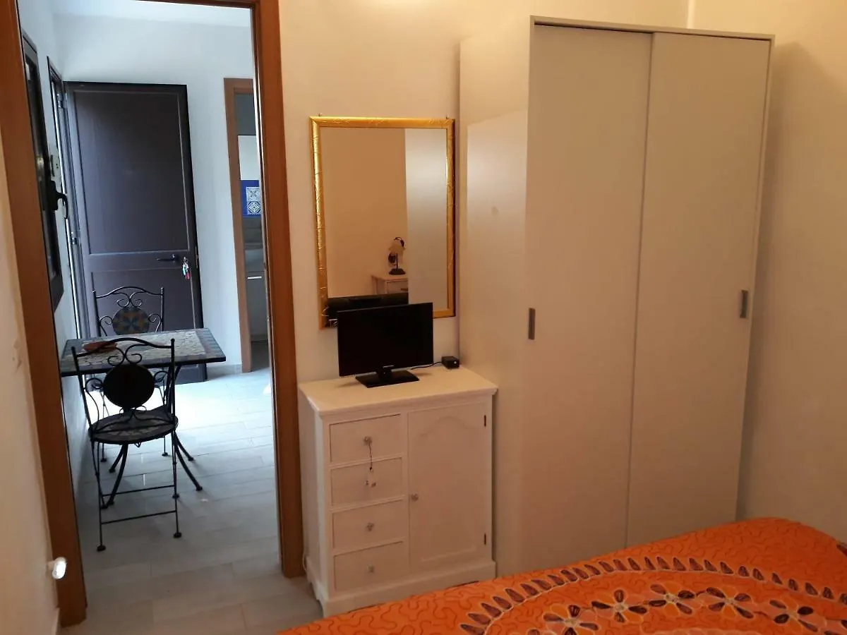 Casuzza Cala Pisana Apartment Lampedusa Italy